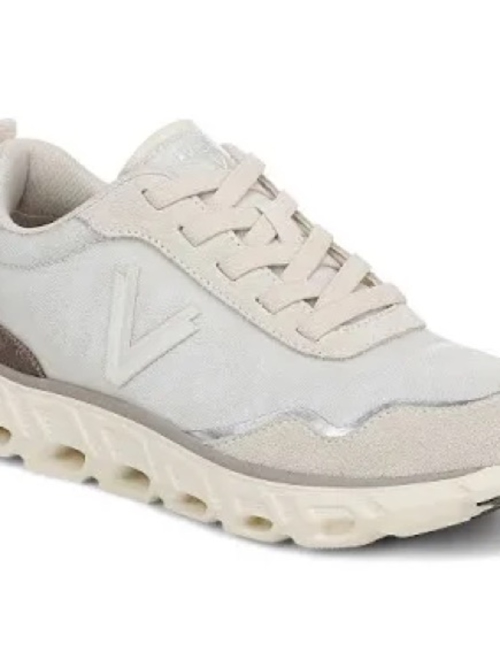 Vionic Presley walking Women's Cream and Silver Athletic Sneaker